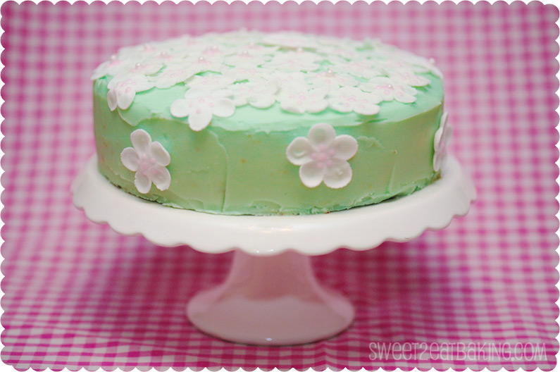 Spring blossom sponge cake