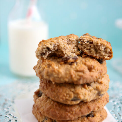 Oat and Sultana Cookies