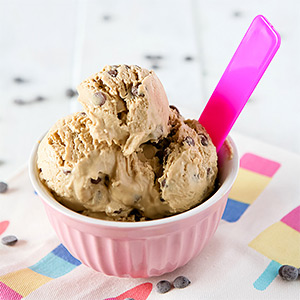 Chocolate Chip Cookie Dough Frozen Yogurt (FroYo)