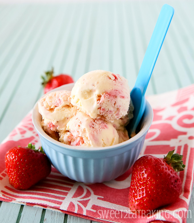 Strawberry Clotted Cream Ice Cream | Sweet2EatBaking.com | #icecream #recipe #summer