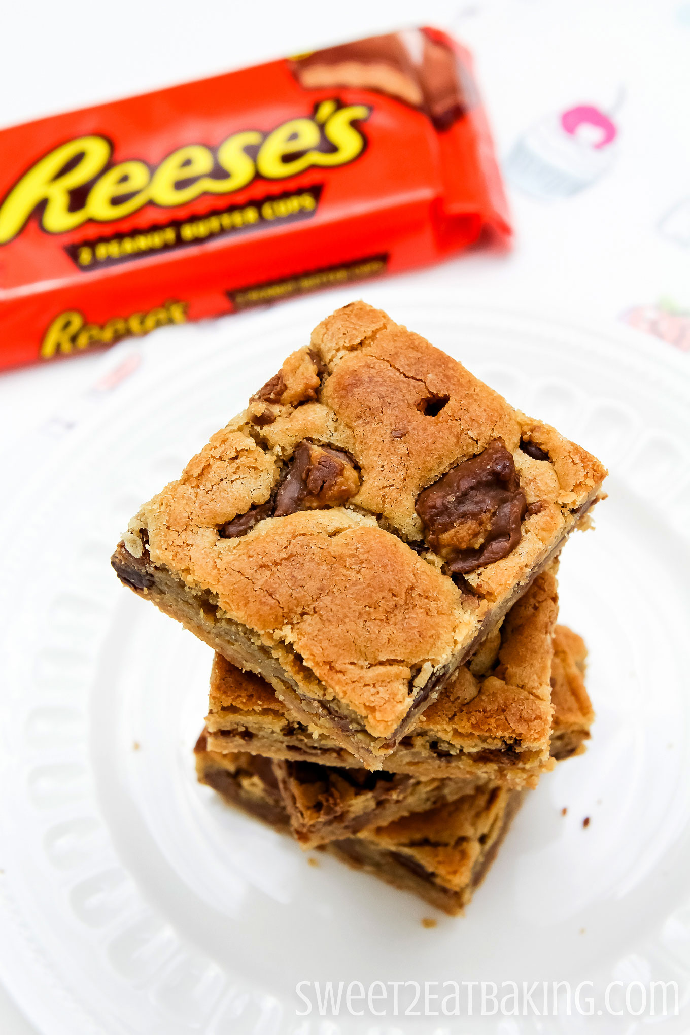 Reese's Peanut Butter Cup Blondies